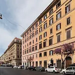 Castel Sant\'Angelo Elegant Chic Apartment