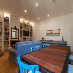 Castel Sant\'Angelo Elegant Chic Apartment