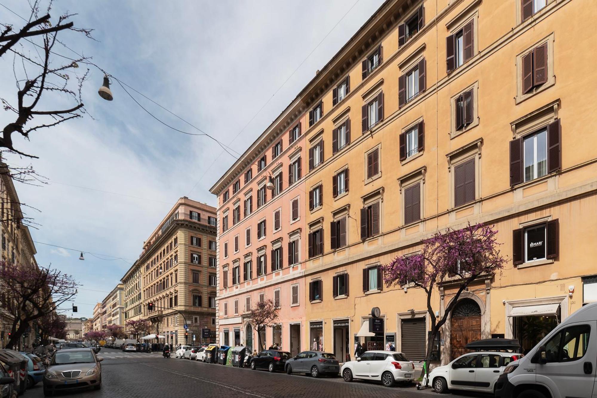 Castel Sant'angelo Elegant Chic Apartment Rome