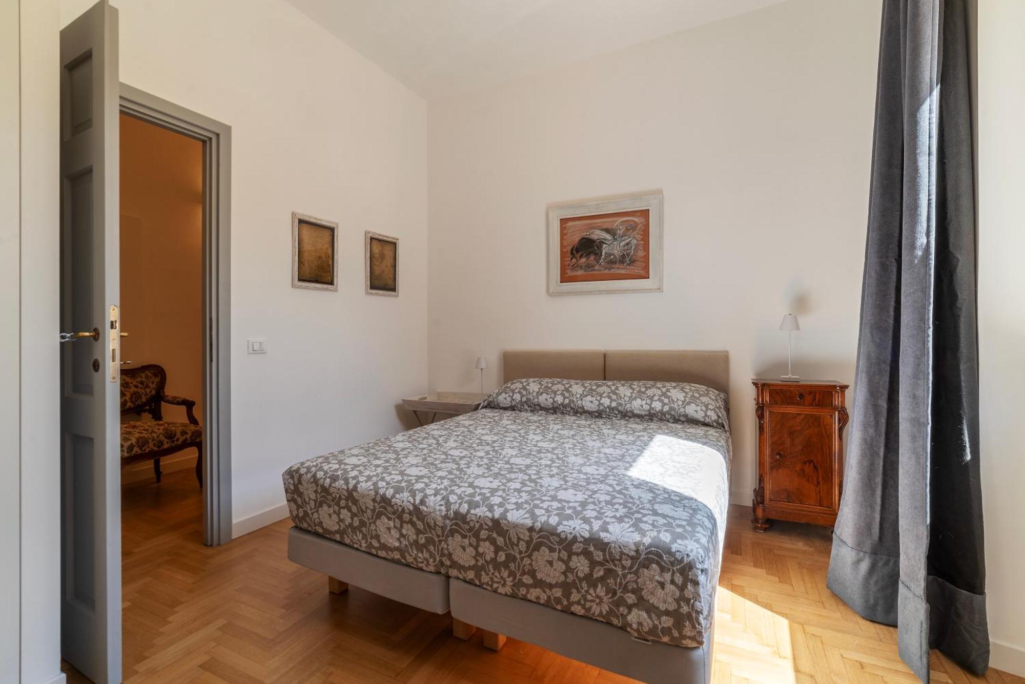 Castel Sant'angelo Elegant Chic