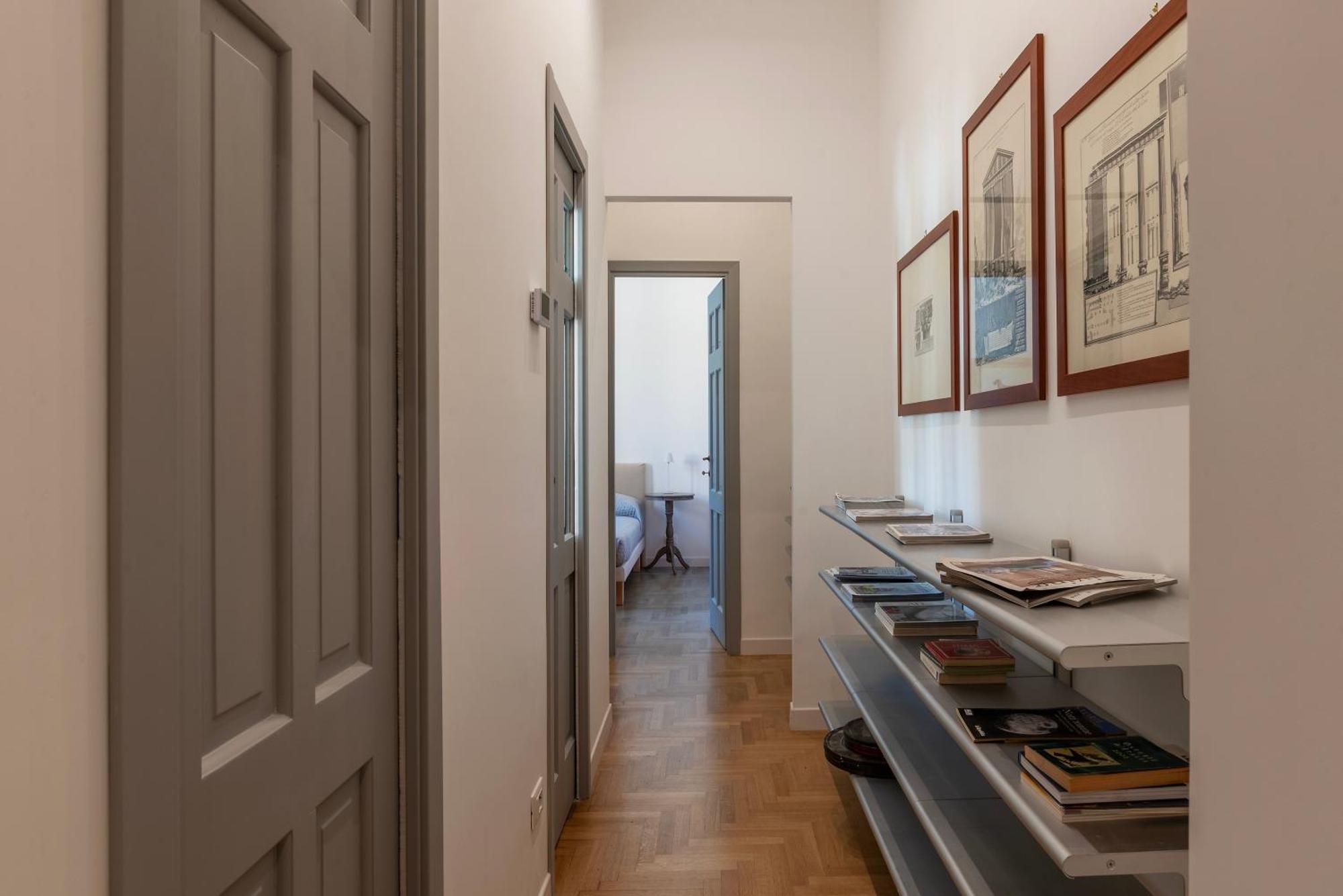 Castel Sant'angelo Elegant Chic Apartment